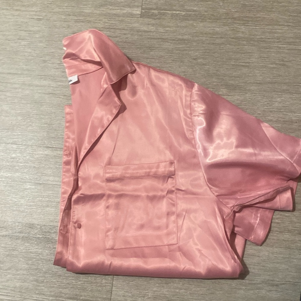 Oversized pink satin-like shirt